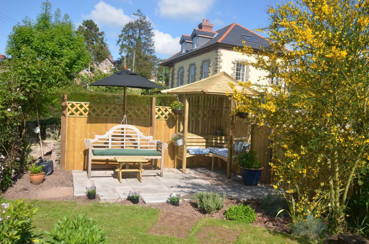 היי-או-וואי Rosedale Retreat Bed And Breakfast מראה חיצוני תמונה